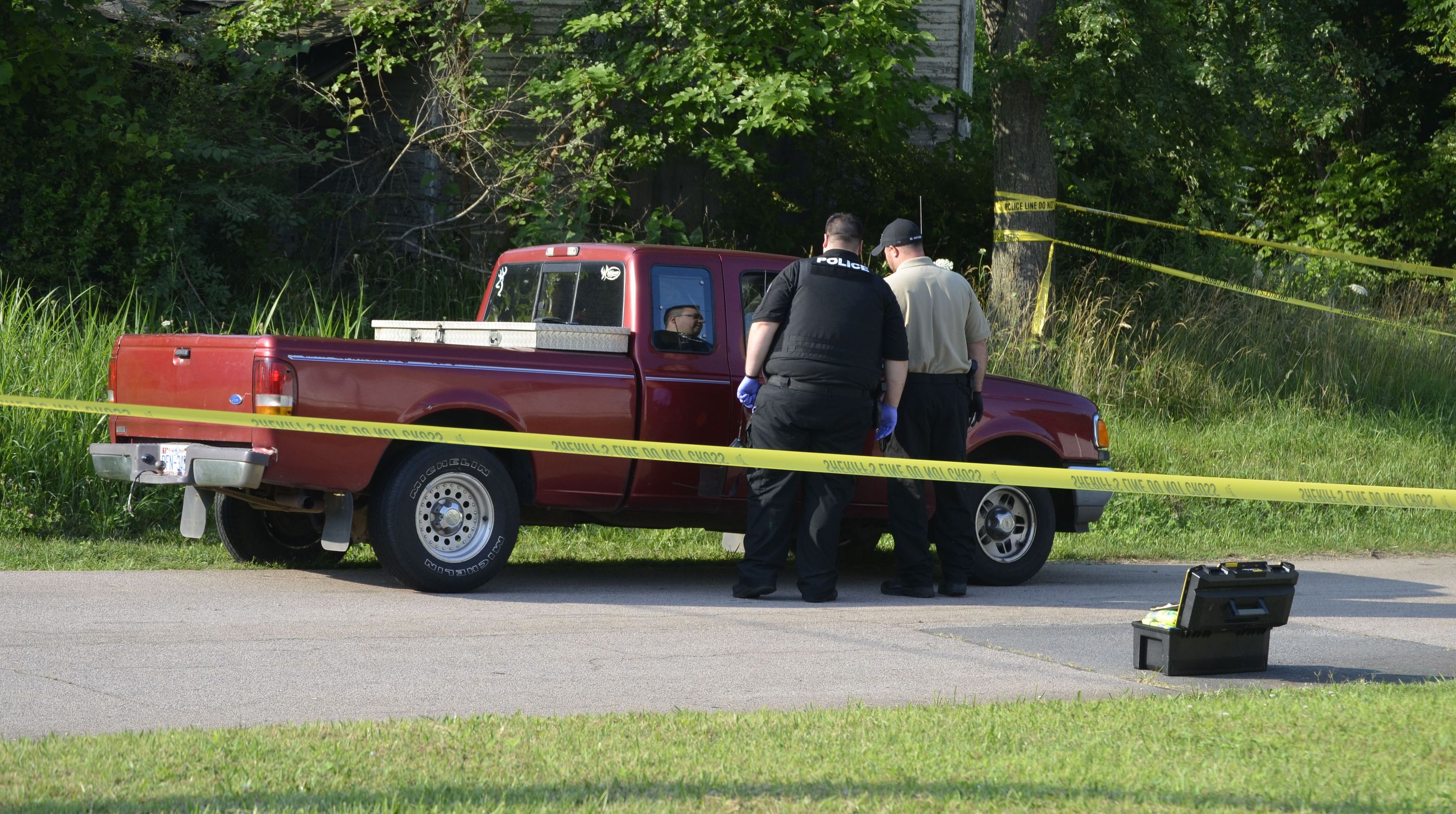 Police No Foul Play Suspected In Death Of Man Found In Truck 5516