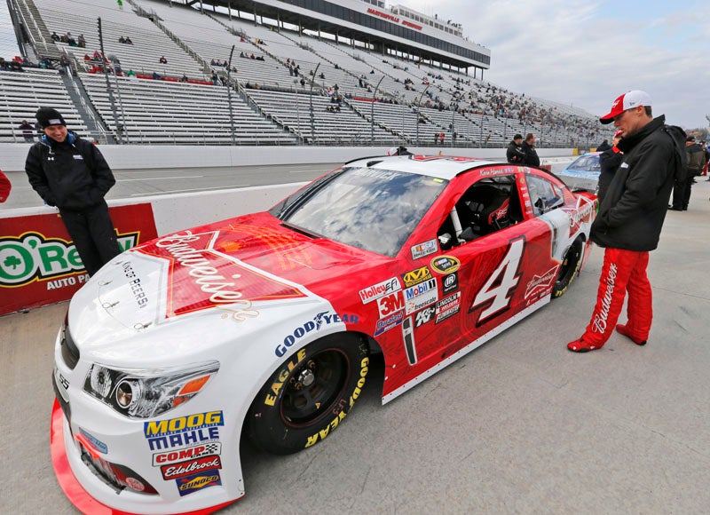 NASCAR: Tire pressure a hot topic in Martinsville ...