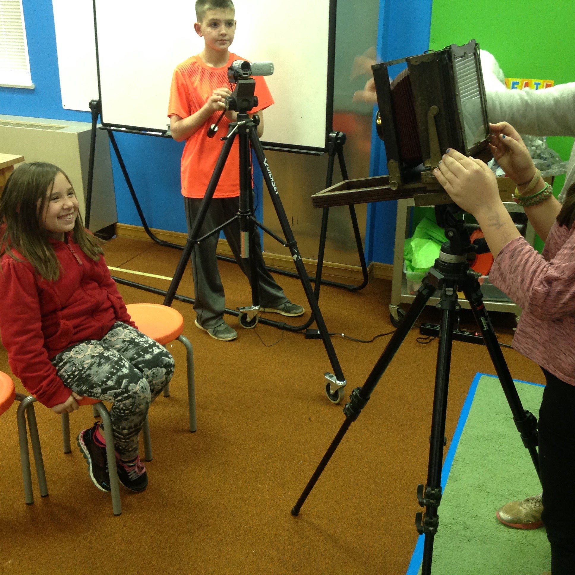 china-grove-students-learn-about-old-fashioned-photography-salisbury