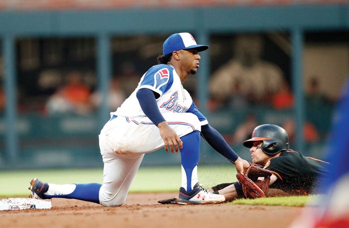 Machado hits a home run and a 2-run, go-ahead single to lift the