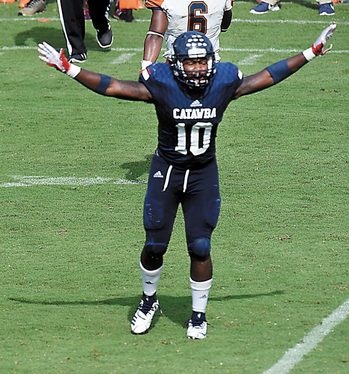 Football - Newberry College Athletics