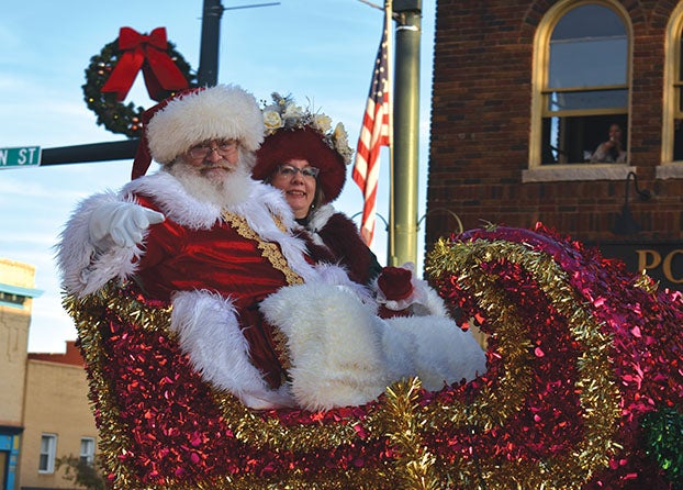 Cramerton Christmas Parade 2022 A Dream Come True': Community Celebrates Holiday Season With Parade,  Festivities At Bell Tower Green - Salisbury Post | Salisbury Post