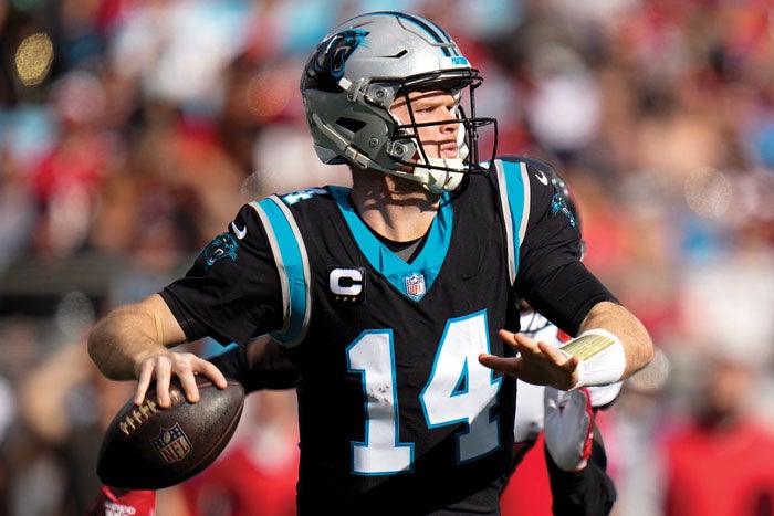 Darnold throws 2 TDs, Panthers smother Steelers backups 34-9