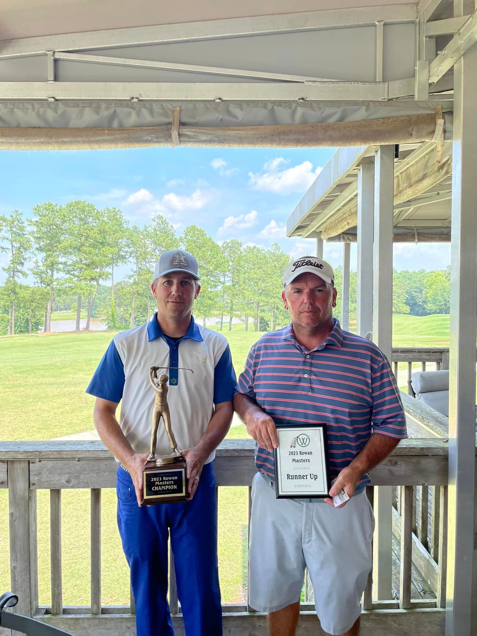 Champion Michael Swaringen and runner-up Brian Jones