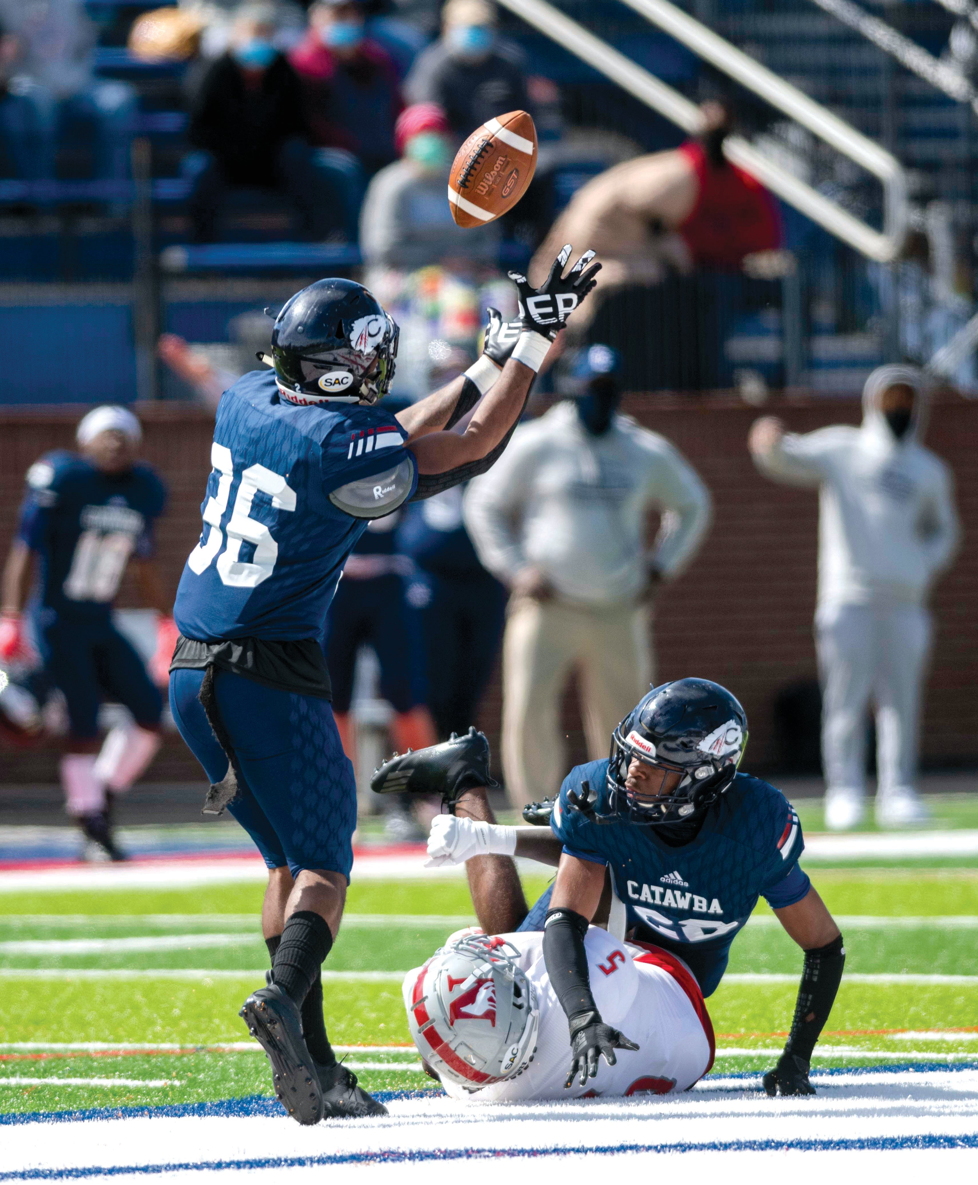 College football: Blue Bears shut down by VSU - Salisbury Post