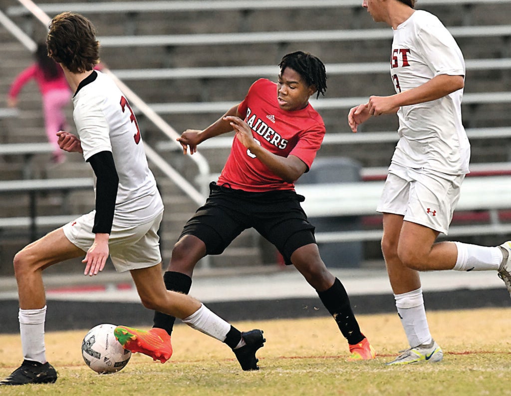 Highs school soccer: Raiders, Hornets win Wednesday matches - Salisbury ...